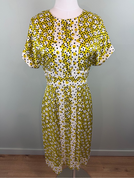 Boden Dresses & Skirts - NWT Boden Emeralda Dress Yellow Polka Dot Midi Dress size 4